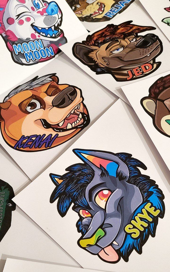 CUSTOM CHARACTER BADGE